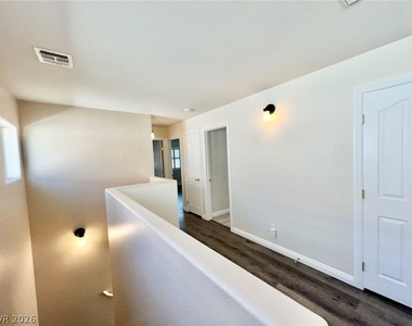 5014 Tunnel Falls Drive - Photo Thumbnail 18