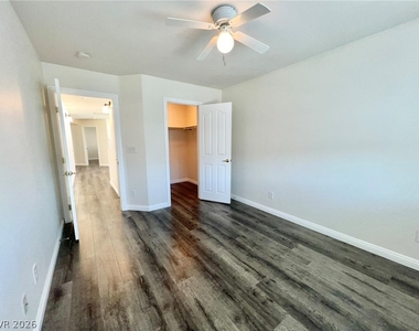 5014 Tunnel Falls Drive - Photo Thumbnail 20