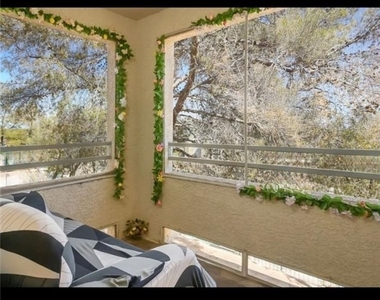 5131 Lindell Road - Photo Thumbnail 1