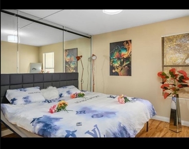 5131 Lindell Road - Photo Thumbnail 16