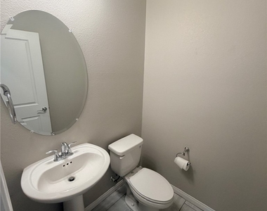 10025 Desert Bighorn Court - Photo Thumbnail 13