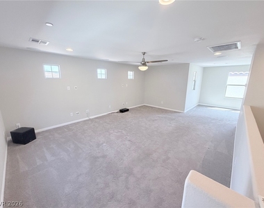 10025 Desert Bighorn Court - Photo Thumbnail 31