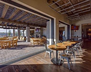 10025 Desert Bighorn Court - Photo Thumbnail 64