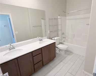 10025 Desert Bighorn Court - Photo Thumbnail 26