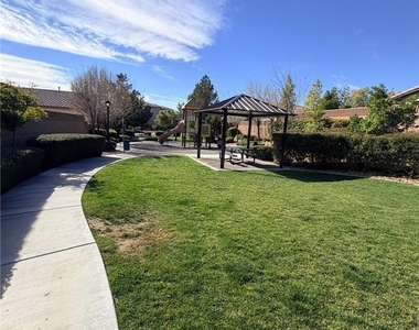 10025 Desert Bighorn Court - Photo Thumbnail 49