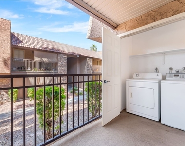 5317 Indian River Drive - Photo Thumbnail 18