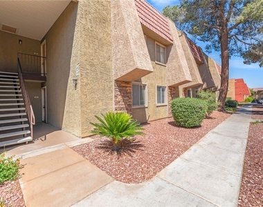 5317 Indian River Drive - Photo Thumbnail 1