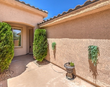 5389 Progresso Street - Photo Thumbnail 4
