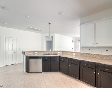 5389 Progresso Street - Photo Thumbnail 8