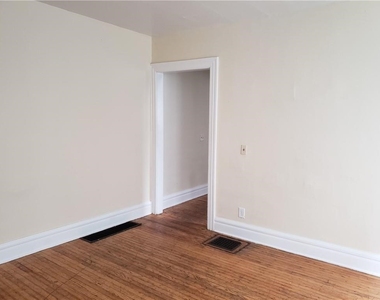 36 Berkshire Street - Photo Thumbnail 6
