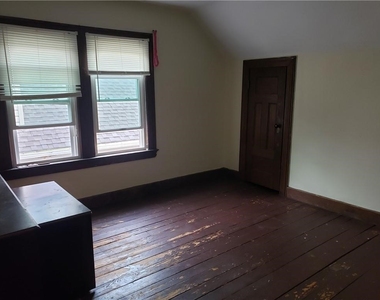 36 Berkshire Street - Photo Thumbnail 11