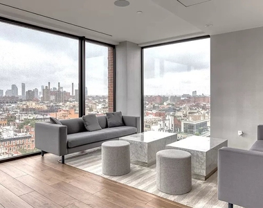 171 Suffolk Street - Photo Thumbnail 12