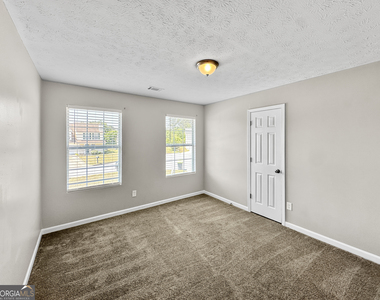 178 Marsh Glen Drive - Photo Thumbnail 10