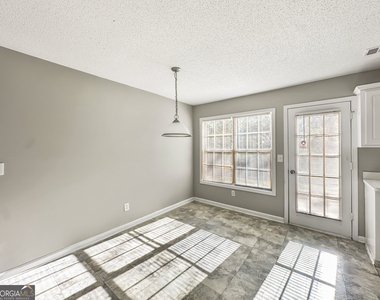 11084 Knotty Pine Place - Photo Thumbnail 5
