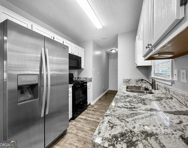 368 Wesley Mill Place - Photo Thumbnail 7