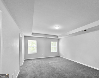 1067 Lear Drive - Photo Thumbnail 8