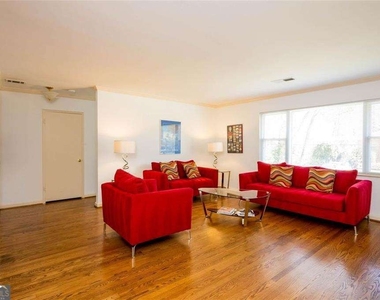 1538 Beech Valley Way - Photo Thumbnail 5