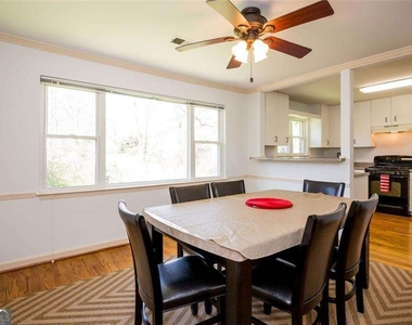 1538 Beech Valley Way - Photo Thumbnail 6