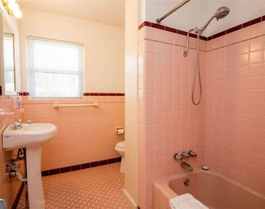 1538 Beech Valley Way - Photo Thumbnail 15
