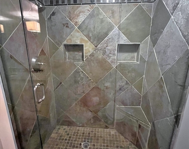 82 Montre Square Nw - Photo Thumbnail 26