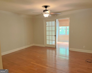 82 Montre Square Nw - Photo Thumbnail 8