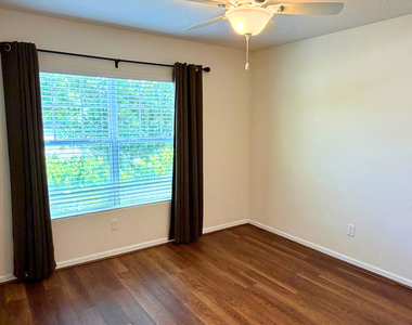227 Brooklet Circle - Photo Thumbnail 16