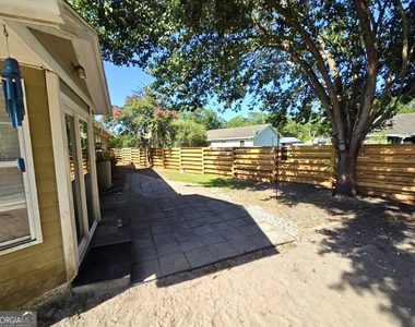 126 Ash Court - Photo Thumbnail 12