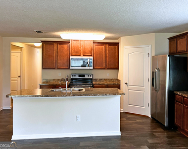 232 Brooklet Circle - Photo Thumbnail 5