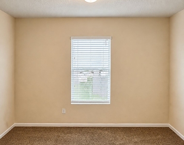 232 Brooklet Circle - Photo Thumbnail 12