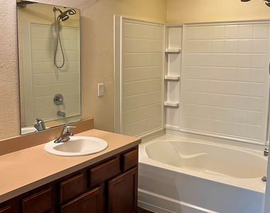 232 Brooklet Circle - Photo Thumbnail 10