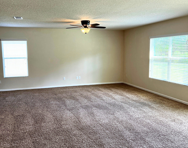 232 Brooklet Circle - Photo Thumbnail 9