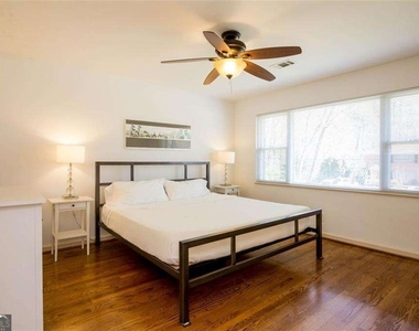 1536 Beech Valley Way Ne - Photo Thumbnail 18