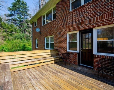 1536 Beech Valley Way Ne - Photo Thumbnail 4