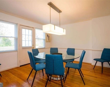 1536 Beech Valley Way Ne - Photo Thumbnail 10