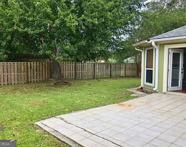 502 Hunt Club Road - Photo Thumbnail 19