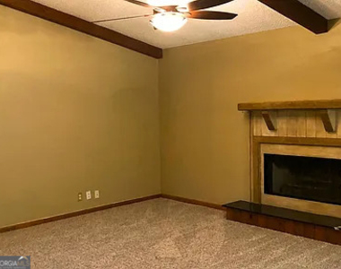 502 Hunt Club Road - Photo Thumbnail 4