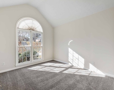 7988 Westlake Drive - Photo Thumbnail 28
