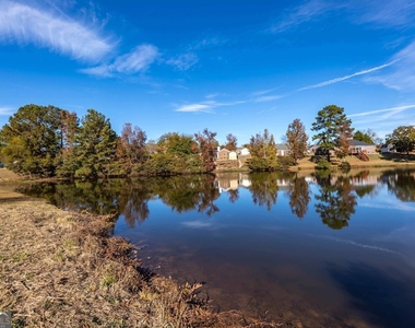 7988 Westlake Drive - Photo Thumbnail 34