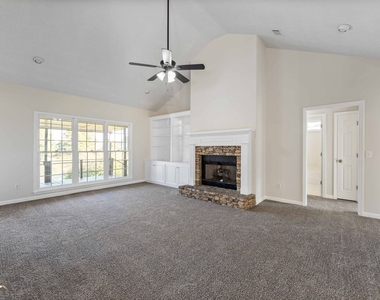 7988 Westlake Drive - Photo Thumbnail 24