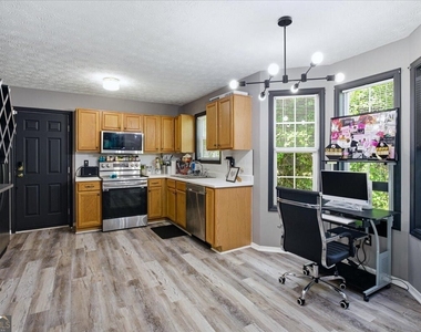 1459 Bridgewater Branch - Photo Thumbnail 11