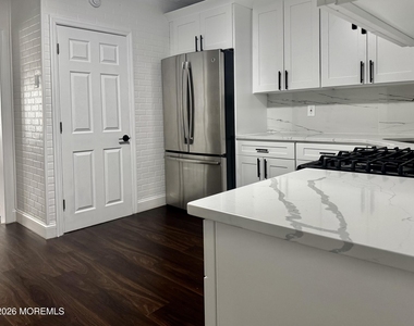 198 New Brunswick Avenue - Photo Thumbnail 5
