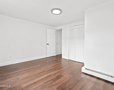 198 New Brunswick Avenue - Photo Thumbnail 12