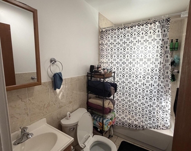 28 New Monmouth Road - Photo Thumbnail 12