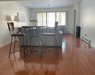 56 Auburn Road - Photo Thumbnail 9