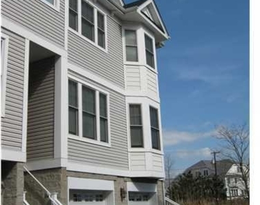 606 Park Avenue - Photo Thumbnail 28