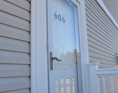 606 Park Avenue - Photo Thumbnail 59