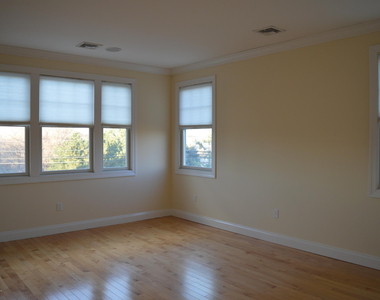 606 Park Avenue - Photo Thumbnail 46