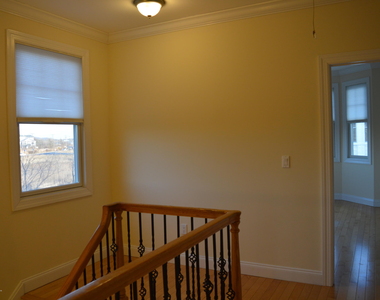 606 Park Avenue - Photo Thumbnail 33