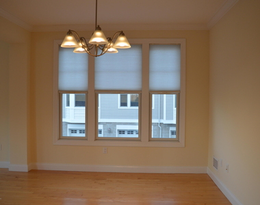 606 Park Avenue - Photo Thumbnail 13
