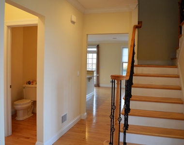 606 Park Avenue - Photo Thumbnail 53
